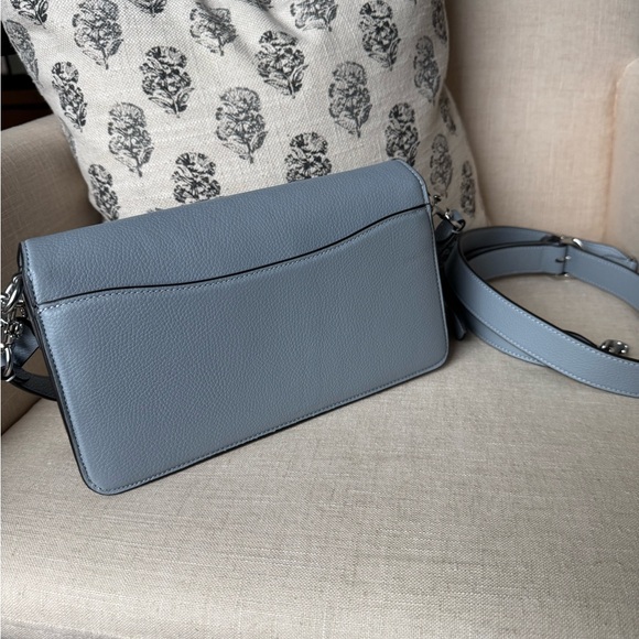 COACH TABBY SHOULDER BAG 26 In  POWDER BLUE, WITH DUST BAG AND SHOPPING BAG - Picture 6 of 6